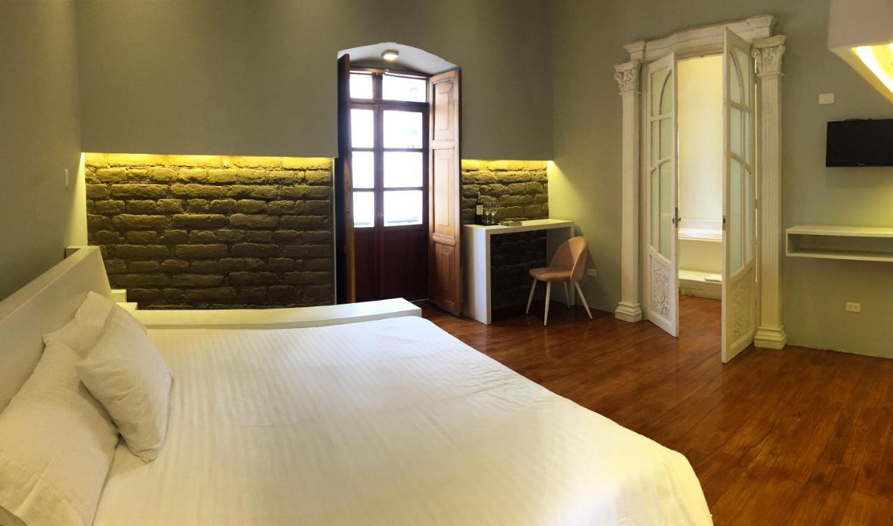 Casa Anabela Hotel Boutique Quito Exterior photo