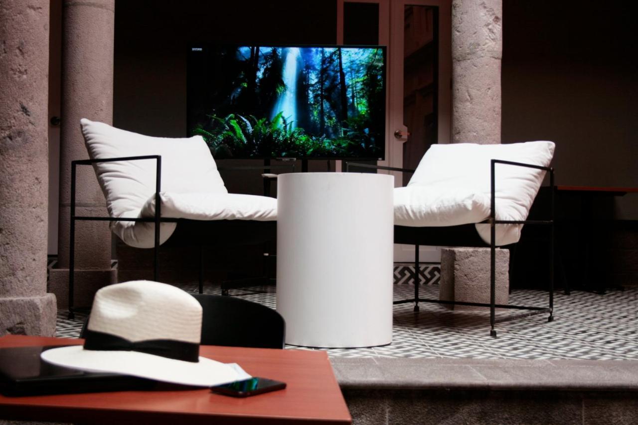 Casa Anabela Hotel Boutique Quito Exterior photo